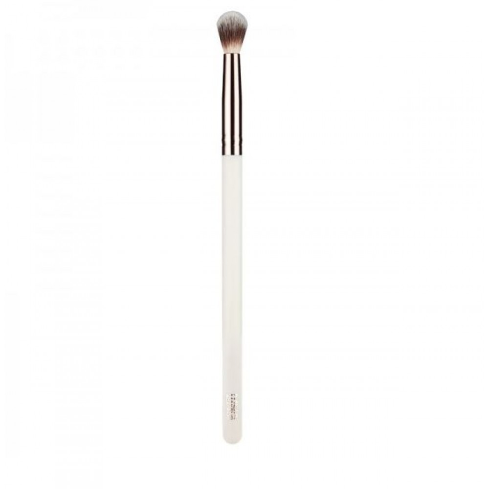 MUA Fluffy Blending Brush