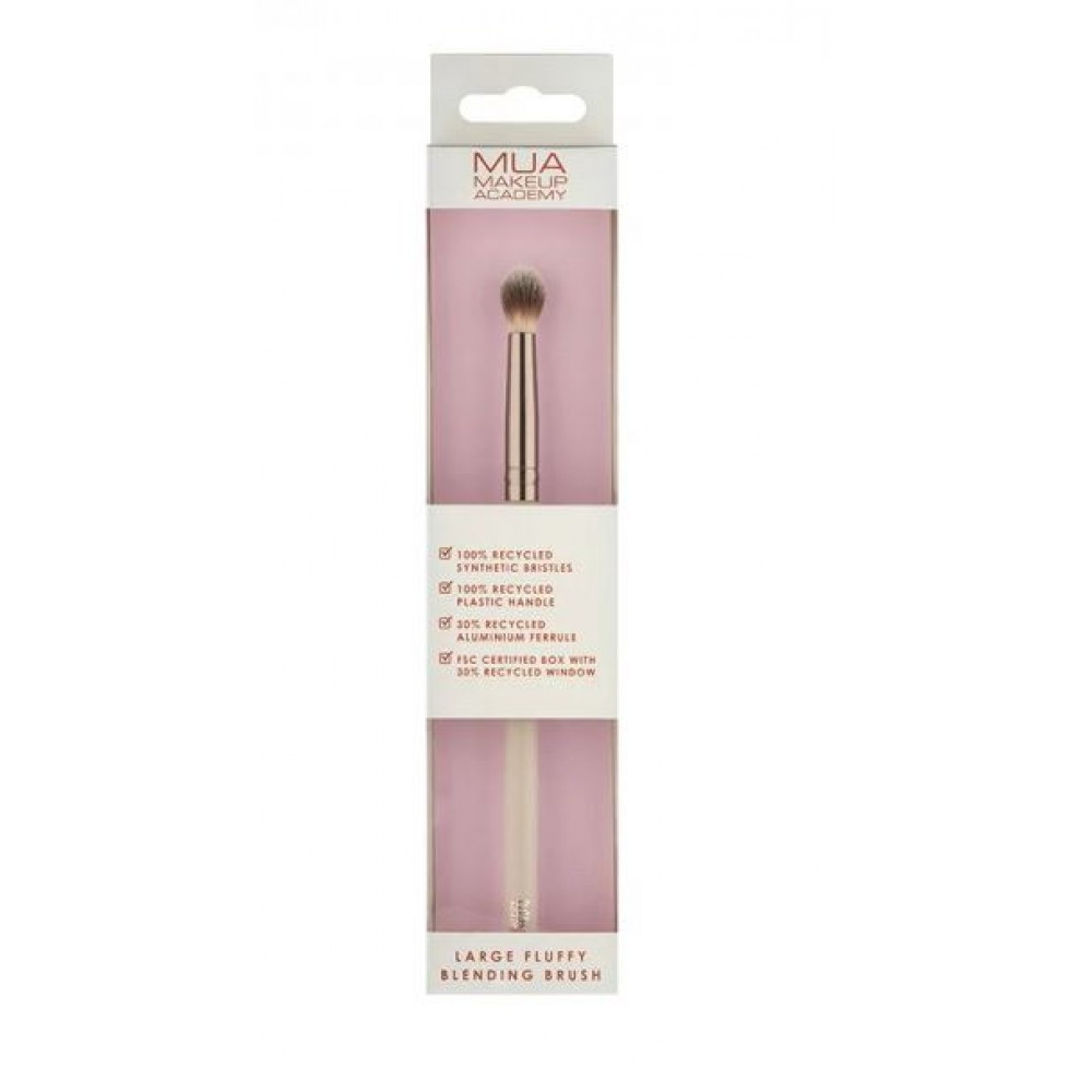 MUA Fluffy Blending Brush