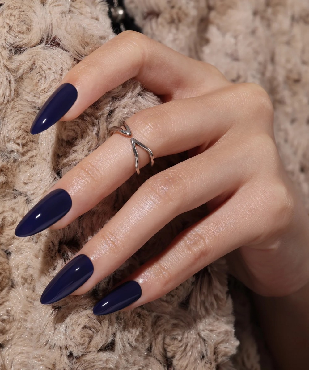Bluesky  Ημιμόνιμο Βερνίκι νυχιών AW 2418 Midnight Serenade  15ml