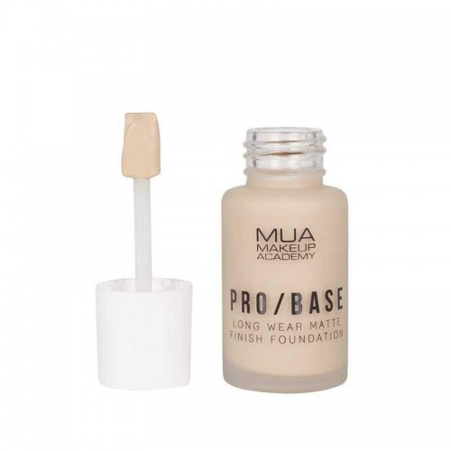 MUA Pro/Base Matte Finish Foundation #110 30ml