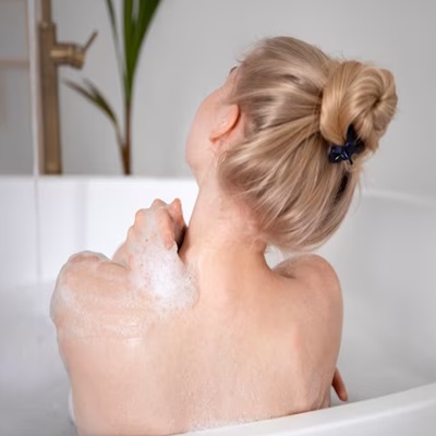 BUBBLE SCRUB
